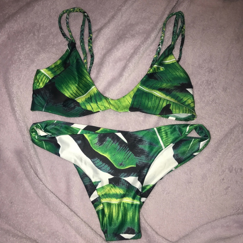 Brand new swimsuit
